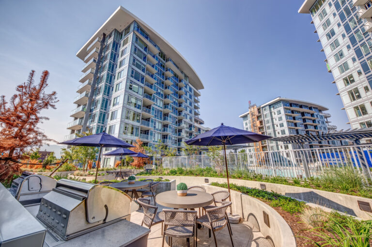 Seasons Okanagan-Aqua