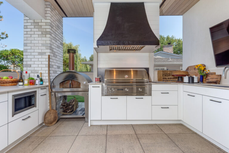 Seasons Okanagan-Kinloch