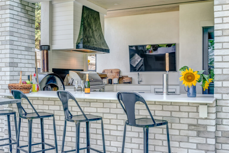 Seasons Okanagan-Kinloch