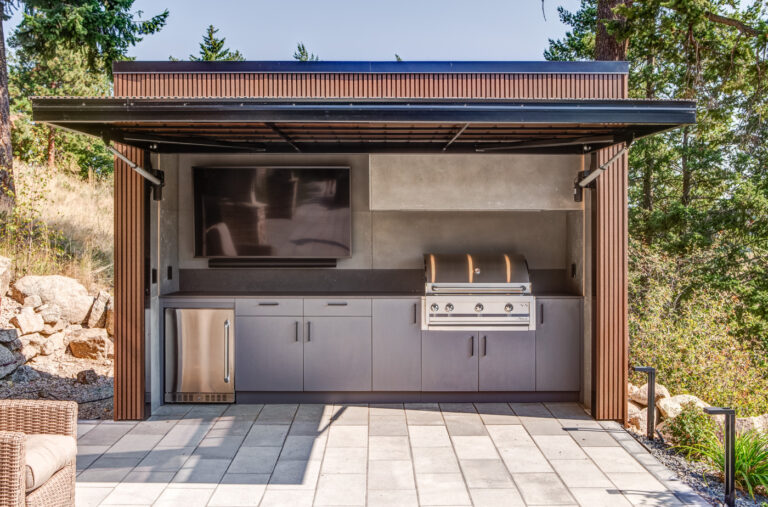 Seasons Okanagan-Suggit