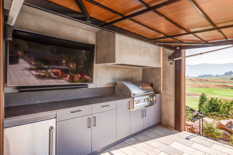 Seasons Okanagan-Suggit