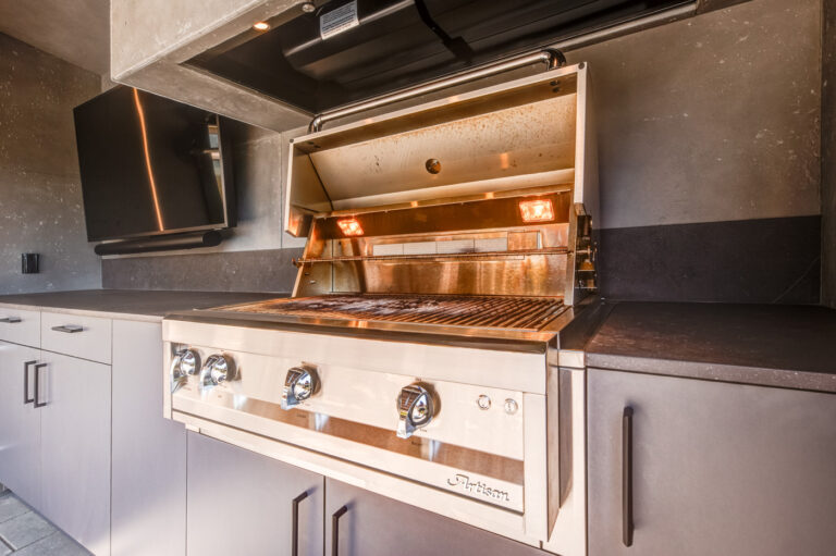 Seasons Okanagan-Suggit