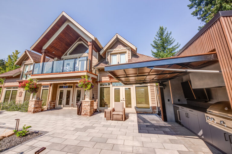 Seasons Okanagan-Suggit