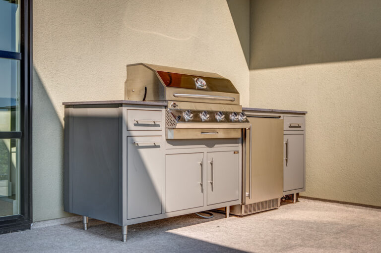 Seasons Okanagan-Suggit