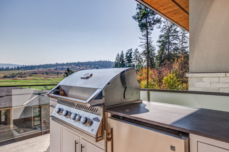 Seasons Okanagan-Suggit