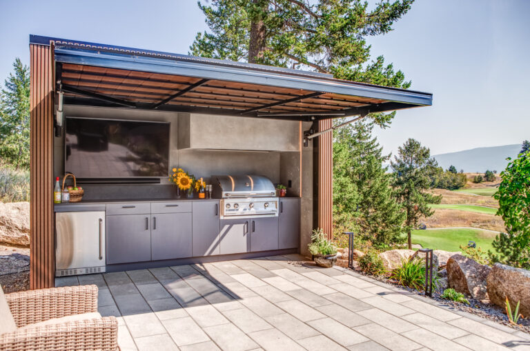 Seasons Okanagan-Suggit